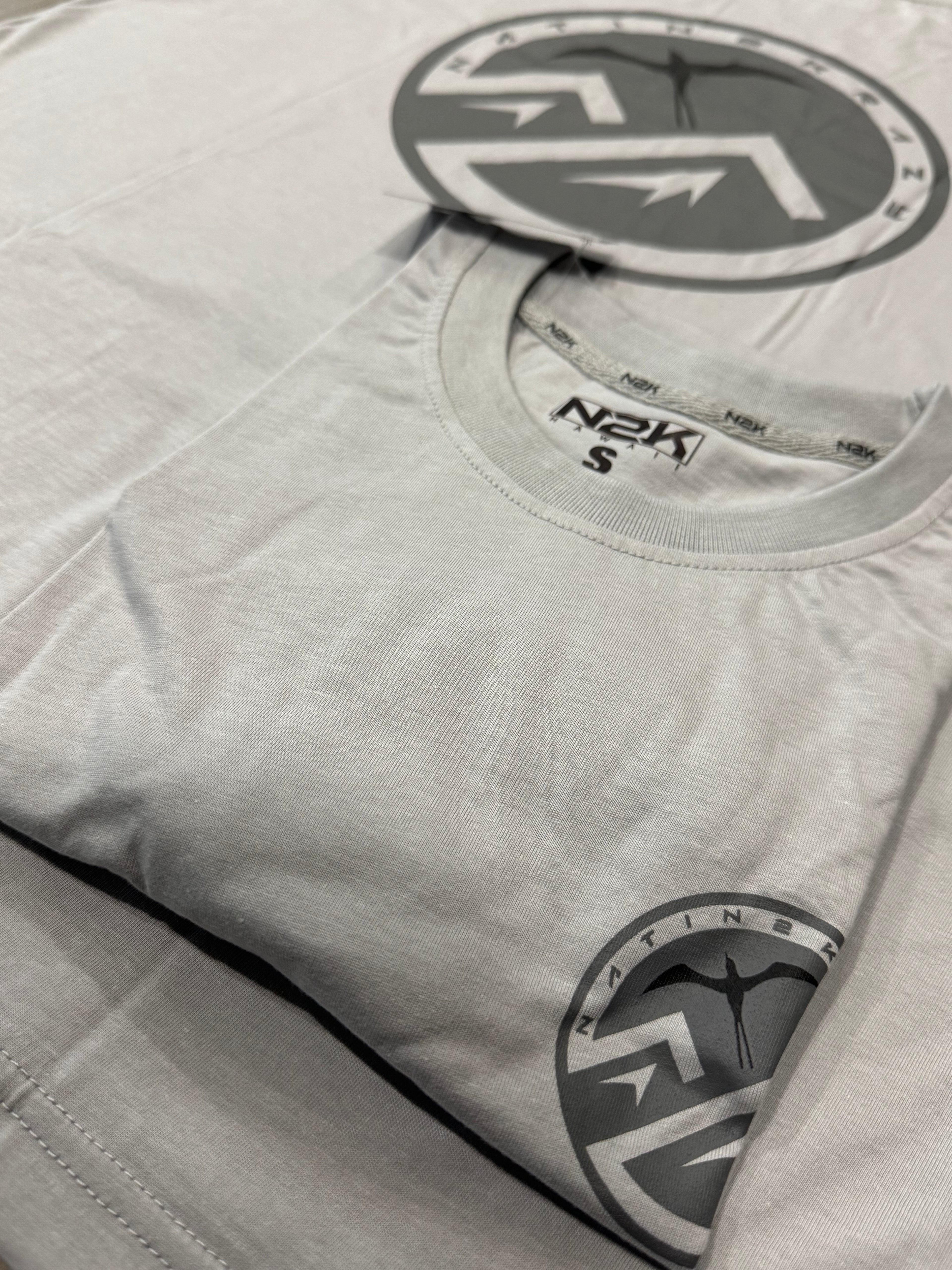 ‘IWA TEE (ICE-GRAY)